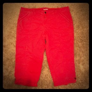 Maurice’s capris size 20